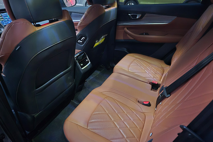 צ'רי טיגו 8 פרו - מושב שני